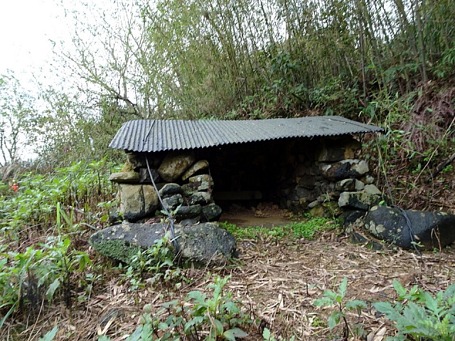 楊廷理古道石棚小廟