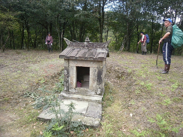 鯉魚山 福德祠 照片持有人：山通大海紀行
