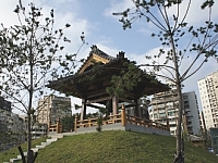 台北 西本願寺廣場 鐘樓