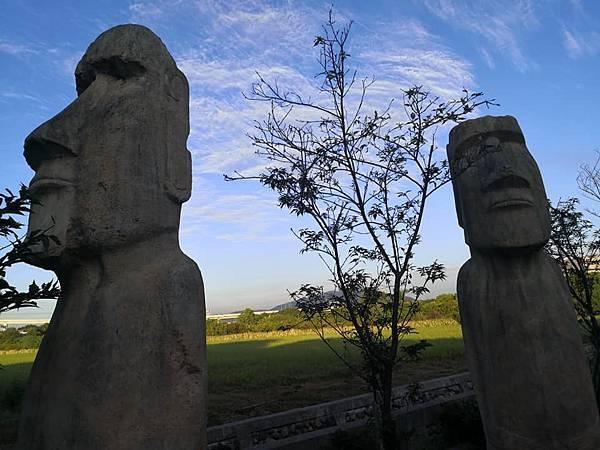 北投洲美街196巷摩艾石像by 童妍童羽的遊記 旅聯網